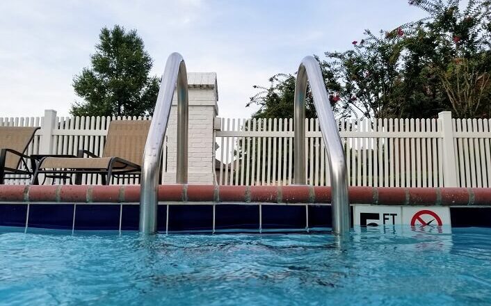 5 Pool Fence Ideas That Will Upgrade Your Yard